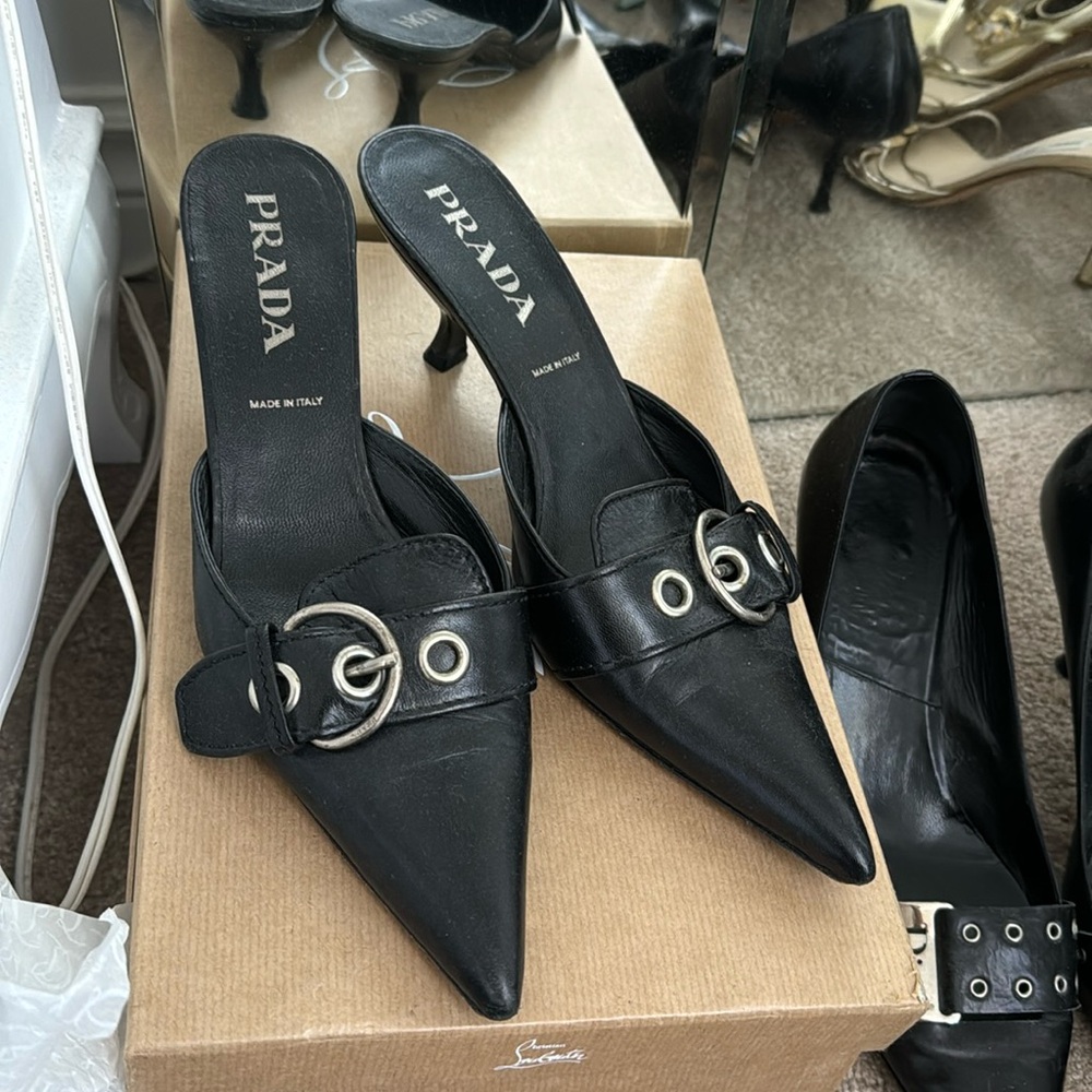 Prada size 41 rare mule kitten heels